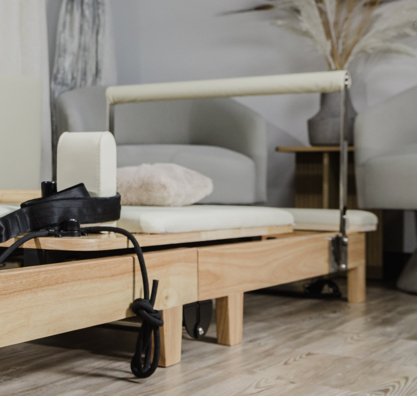 Nour 2.0 Foldable Pilates Reformer – Professional Wooden Pilates Machine