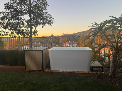 RevX Alic X Tub Cold Plunge + LUX High-Performance Chiller & Filtration System