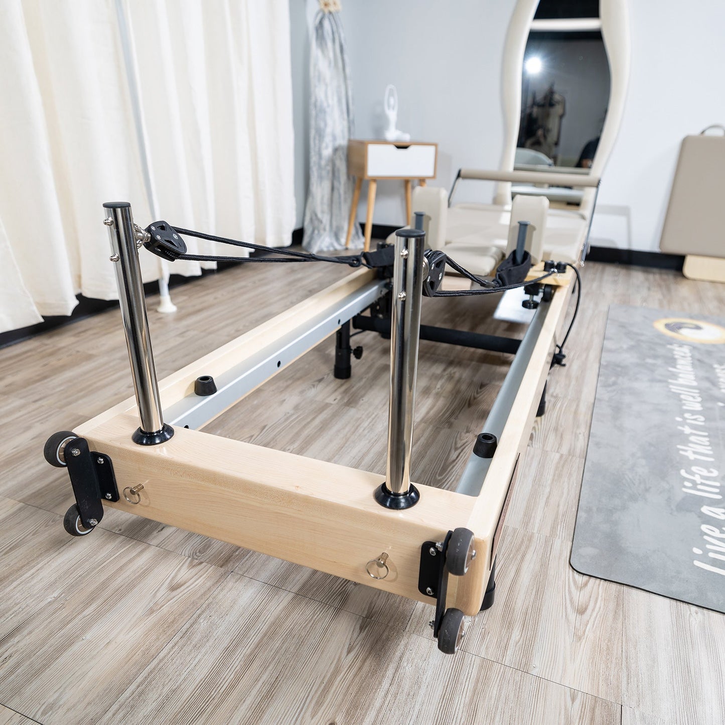 Janet Elite 2.0 – Foldable Pilates Reformer with Large Smart Screen (RE015)